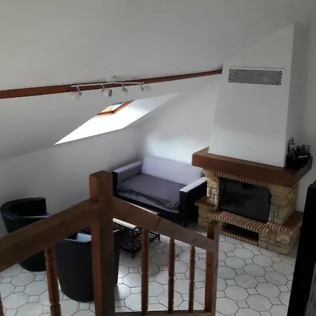 بيت للعطل Le Savart